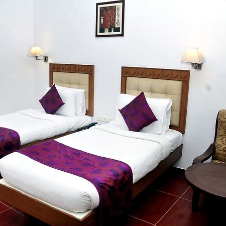 Broad Bean Chakkarakkal Hotel Exterior photo